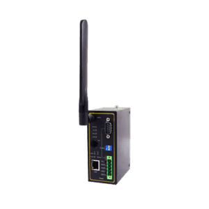 Wireless communication device with ports and antenna